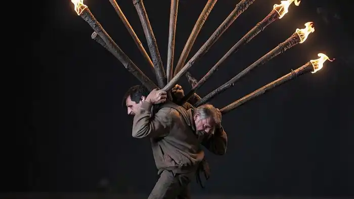 Десятка Жезлов да или нет таро — карта перегрузки и выгорания