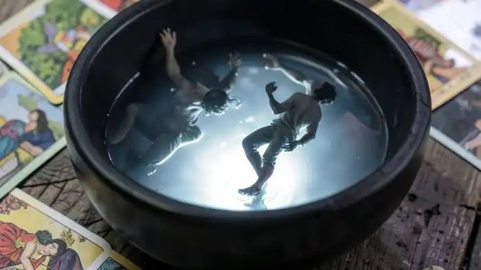 Расклад Таро "чаша" вернется ли он — схема и символика семи позиций в визуальном представлении